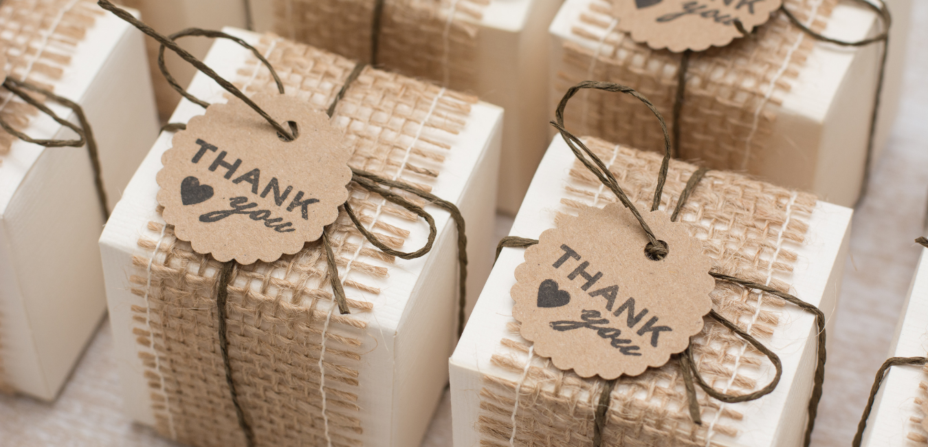 wedding favor gift boxes that say thank you